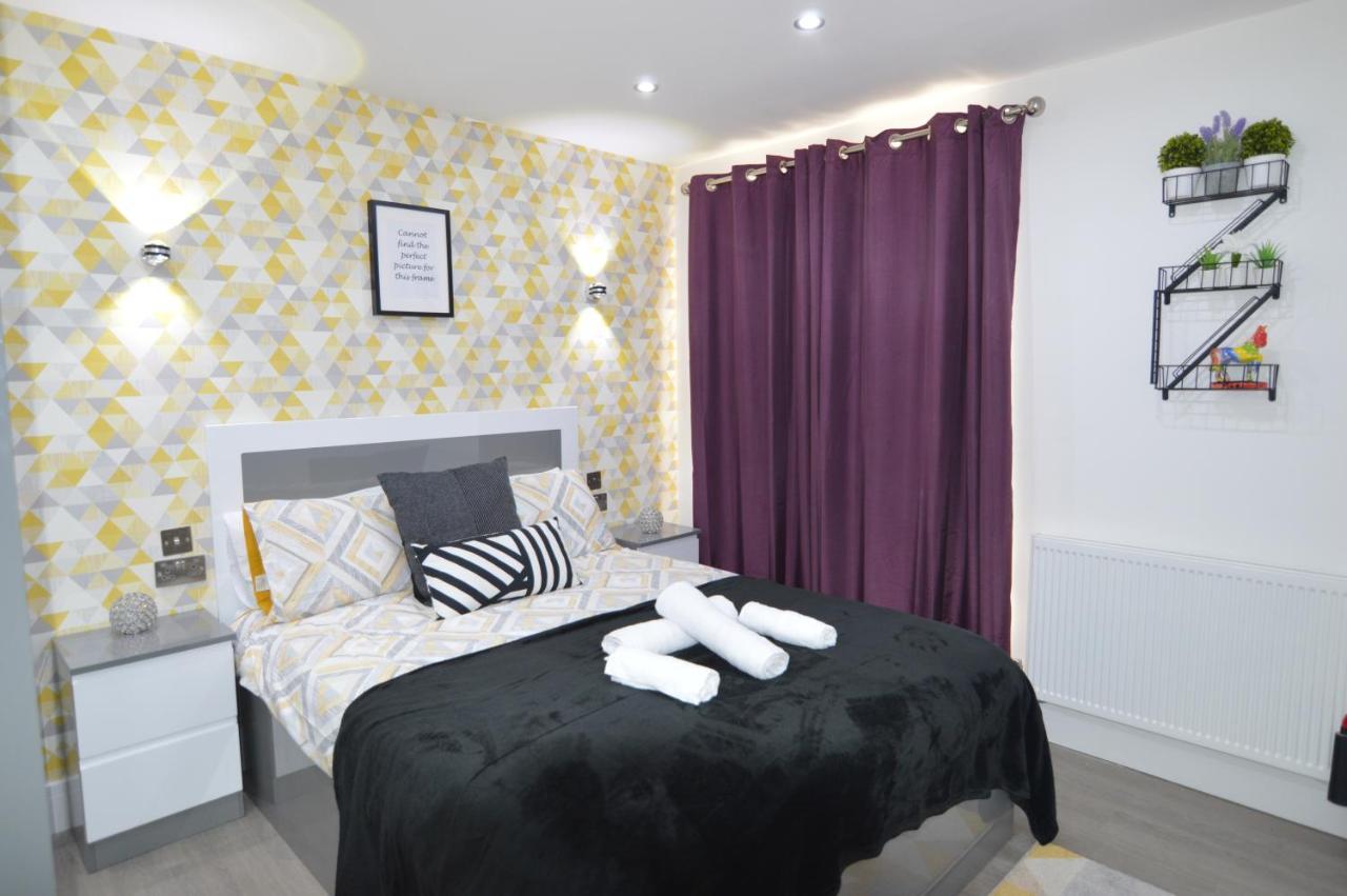 Stylish Central Self Contained Flat By Cozynest Reading Bagian luar foto